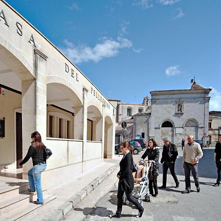 Albergo Casa Del Pellegrino Monte SantʼAngelo Dış mekan fotoğraf